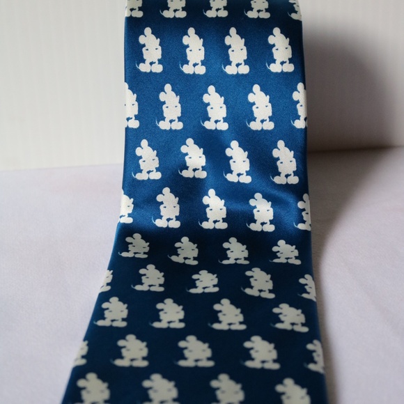 DISNEY Parks 100% Silk Neck Tie Blue Mickey Mouse Collectible Mens Formal - Picture 7 of 8